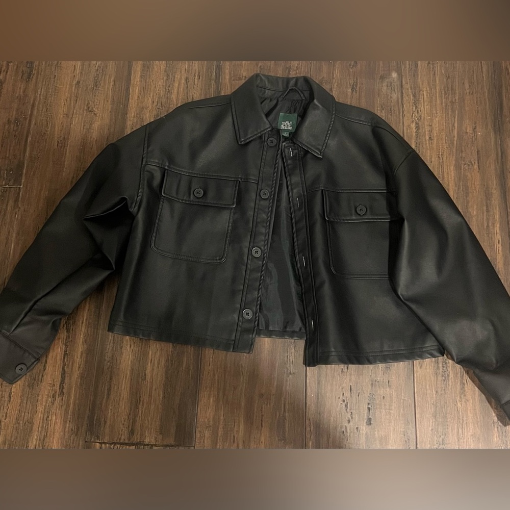Wild Fable S Womens Black Faux Leather Crop Button Up Jacket